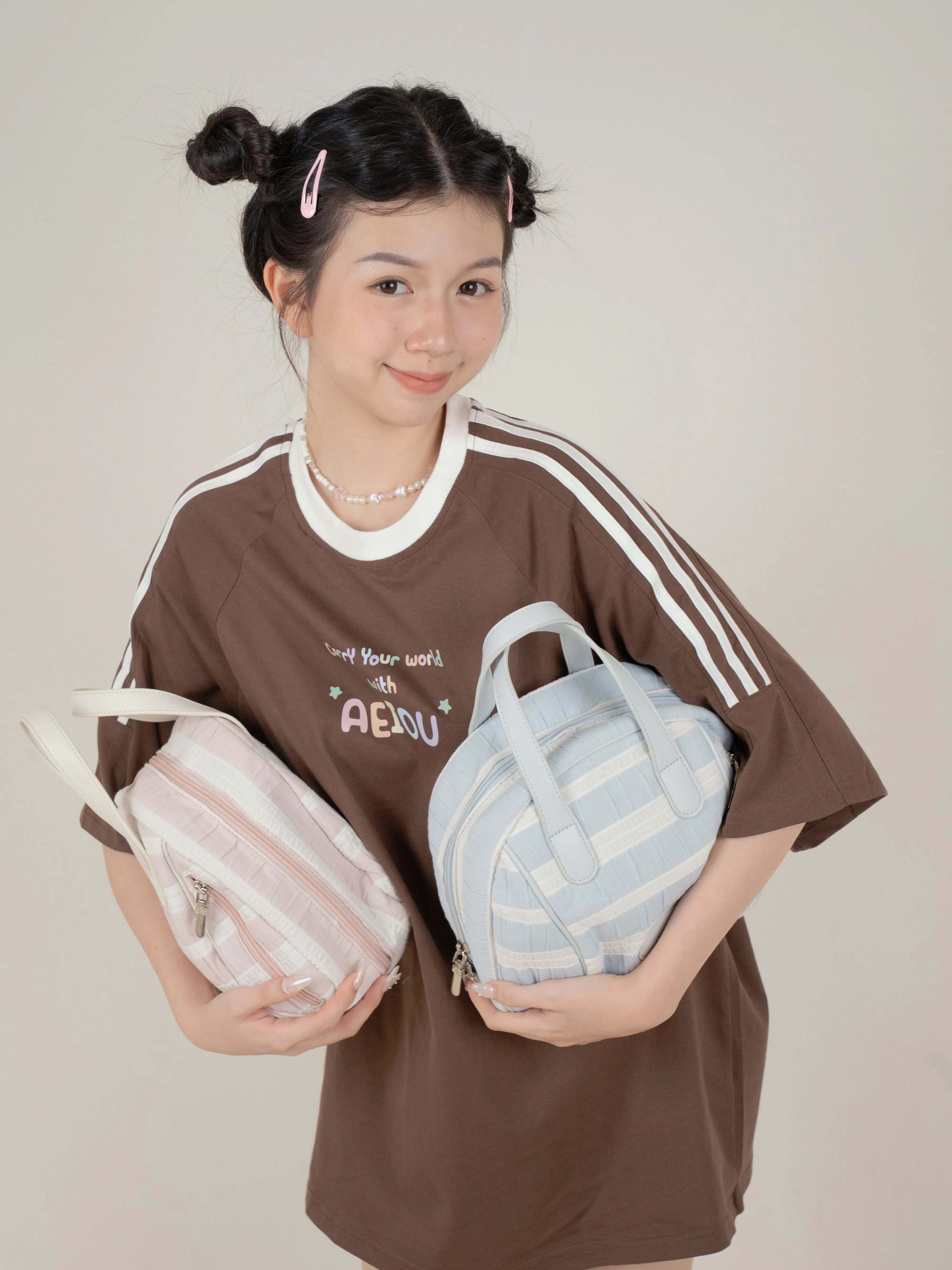 [EM] AEIOU T-Shirt Collection BROWN