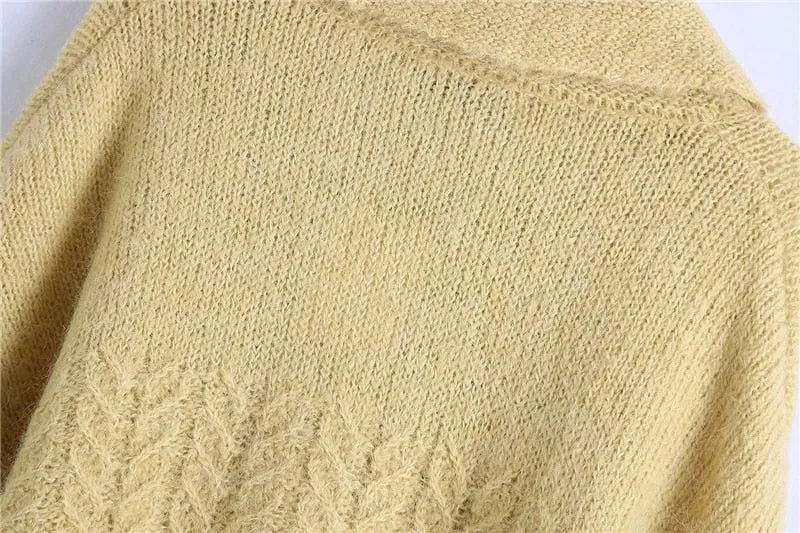 WOOL BLEND SWEATER