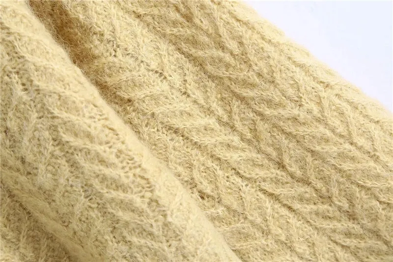 WOOL BLEND SWEATER
